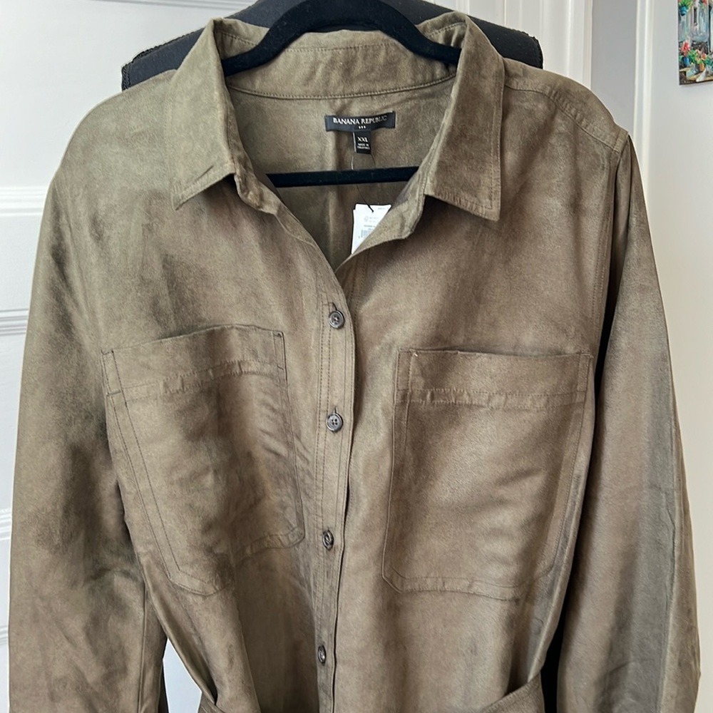 BANANA REPUBLIC VEGAN SUEDE COAT‎